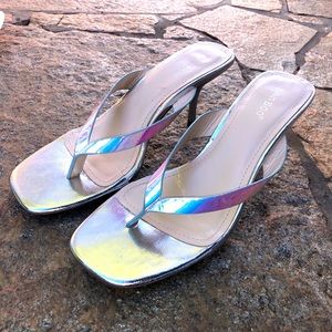Silver Metallic Bamboo Thong Kitten Heel Sandal